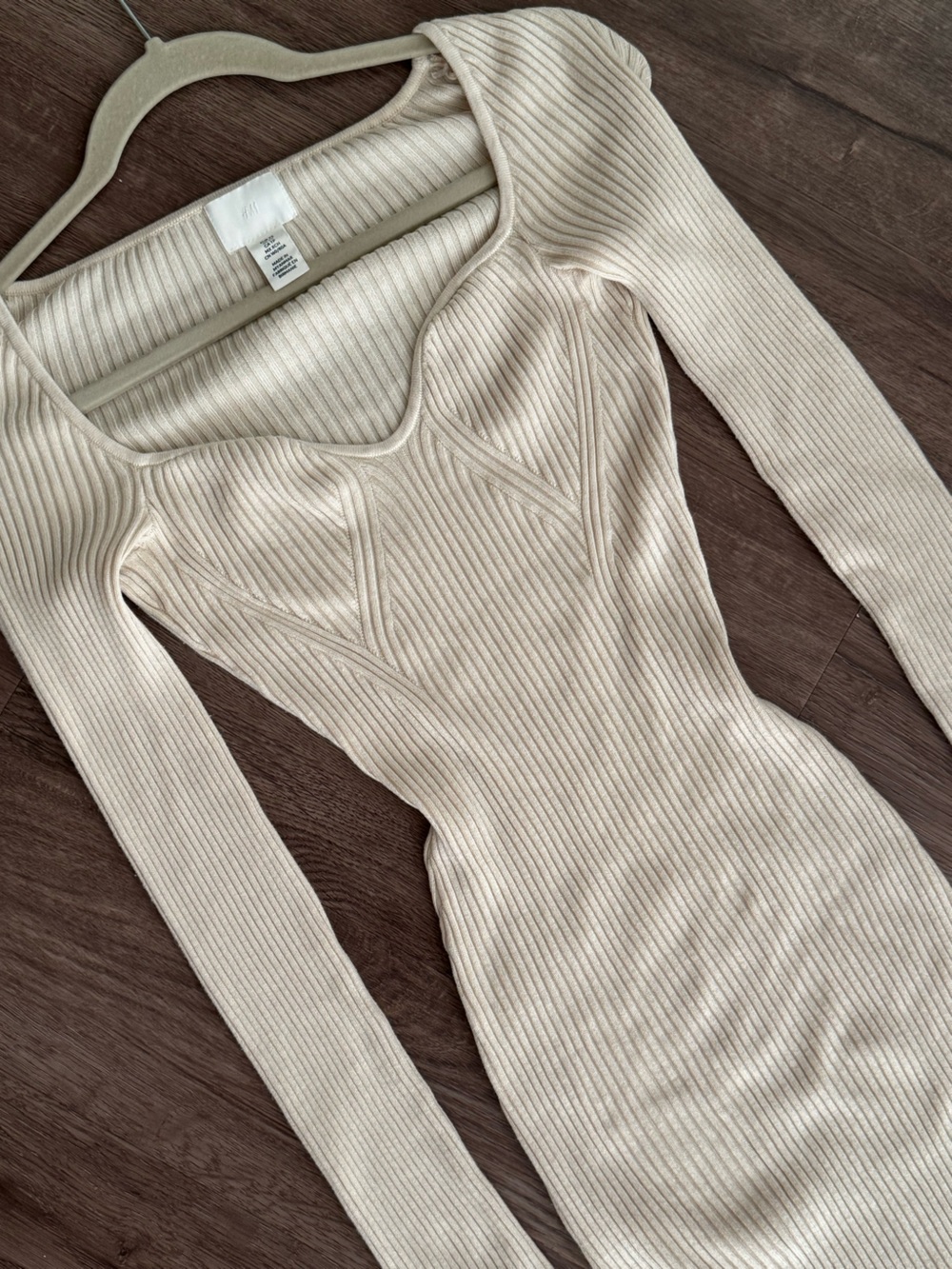 H&M Cream Ribbed Dress - Picture 2 of 4
